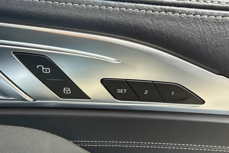BMW 840 (Seria 8) din 2021 cu 87.033 km - oferta BMW256308 - foto 9