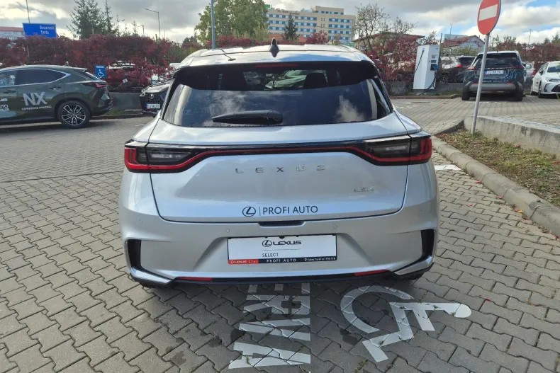 Lexus LBX din 2026 cu 16.191 km - oferta LEX256309 - foto 7