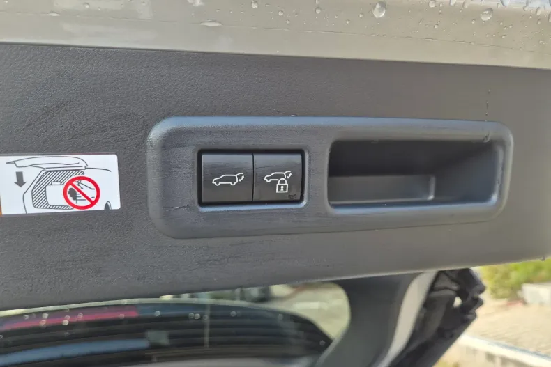 Lexus LBX din 2026 cu 16.191 km - oferta LEX256309 - foto 9