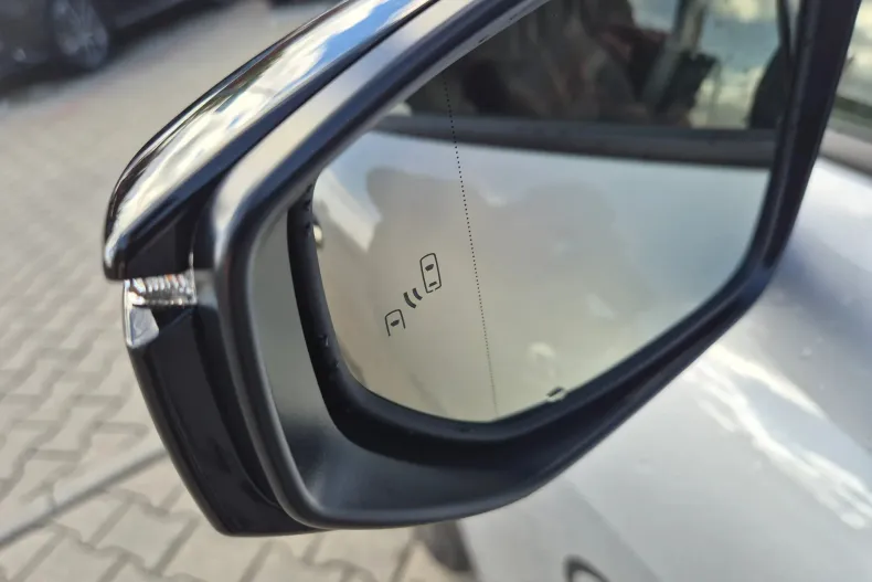 Lexus LBX din 2026 cu 16.191 km - oferta LEX256309 - foto 13
