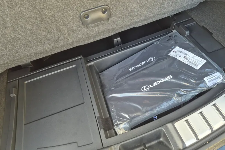 Lexus Seria NX din 2026 cu 5.177 km - oferta LEX256310 - foto 9