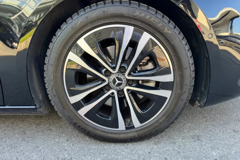 Mercedes-Benz A 180 (Clasa A) din 2025 cu 24.774 km - oferta MER256315 - foto 22