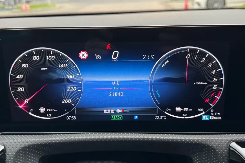 Mercedes-Benz CLA 250 (Clasa CLA) din 2024 cu 21.840 km - oferta MER256317 - foto 25