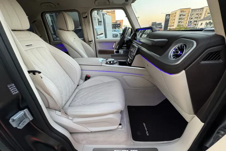 Mercedes-Benz G din 2024 cu 18.500 km - oferta MER256319 - foto 7
