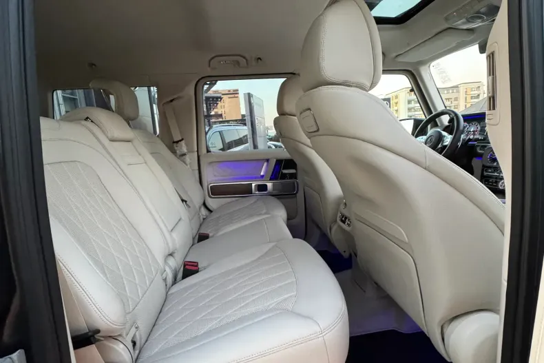 Mercedes-Benz G din 2024 cu 18.500 km - oferta MER256319 - foto 8