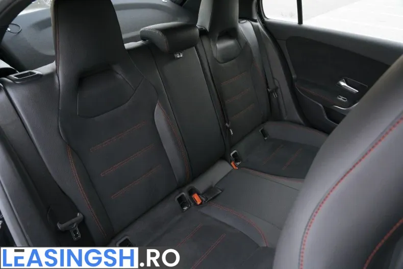 Mercedes-Benz A 200 (Clasa A) din 2021 cu 109.929 km - oferta MER256323 - foto 11