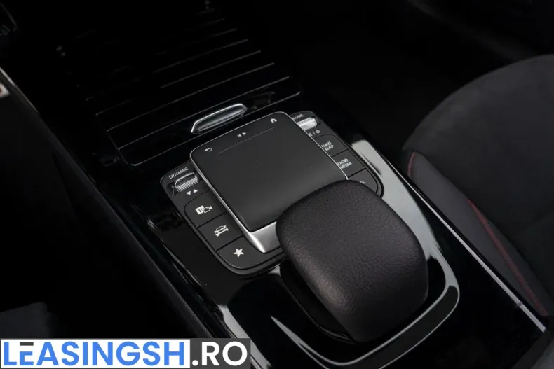 Mercedes-Benz A 200 (Clasa A) din 2021 cu 109.929 km - oferta MER256323 - foto 21