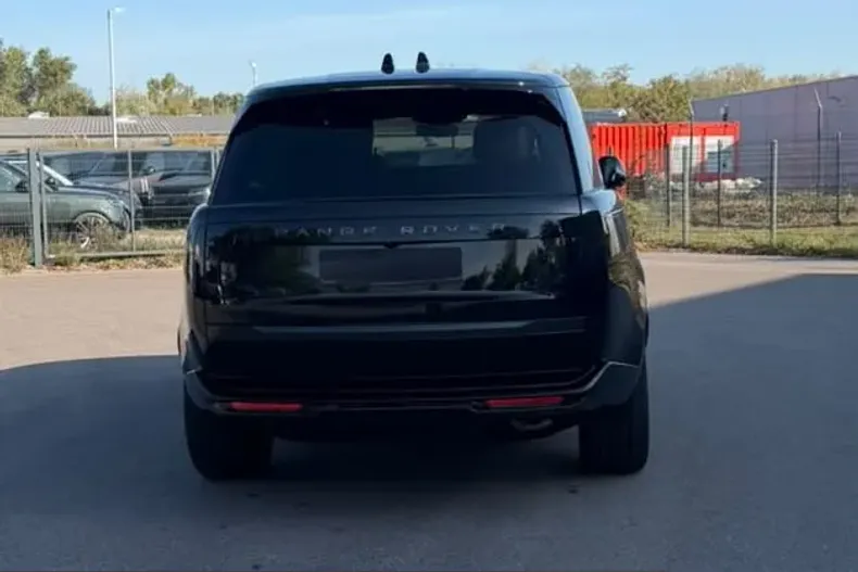 Land Rover Range Rover din 2026 cu 1.000 km - oferta LAN256340 - foto 8