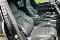 Porsche Cayenne din 2023 cu 27.900 km - oferta POR256342 - foto 9