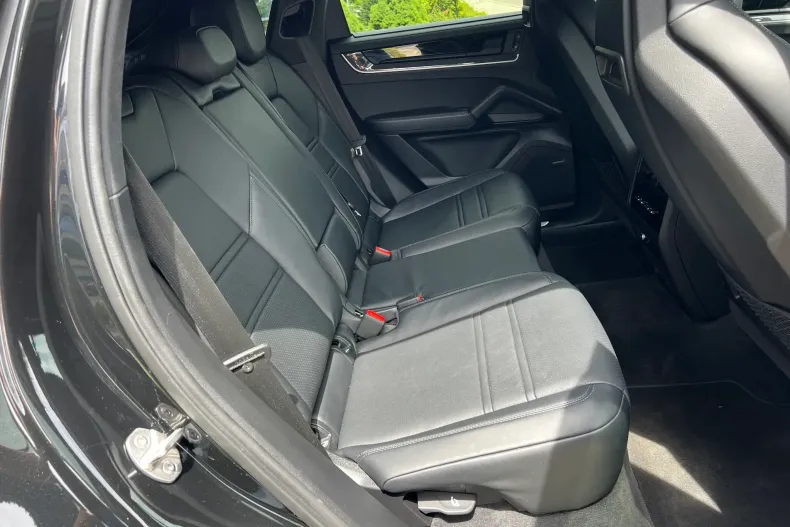 Porsche Cayenne din 2023 cu 27.900 km - oferta POR256342 - foto 10
