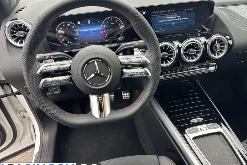 Mercedes-Benz GLA din 2025 cu 8.965 km - oferta MER256346 - foto 10