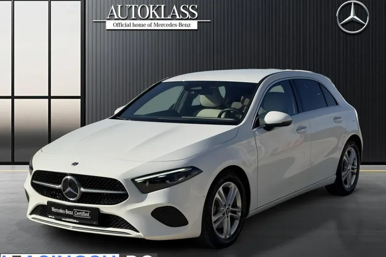 Mercedes-Benz A 200 (Clasa A) din 2025 cu 17.100 km - oferta MER256348 - foto 1