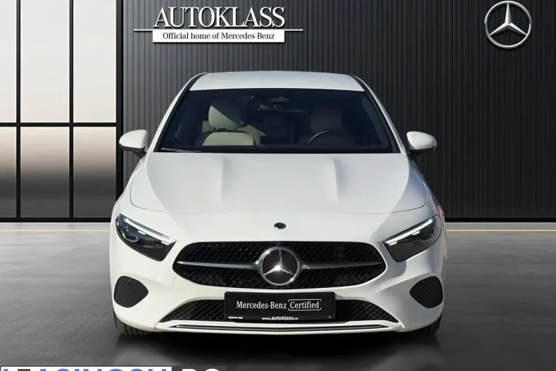 Mercedes-Benz A 200 (Clasa A) din 2025 cu 17.100 km - oferta MER256348 - foto 9