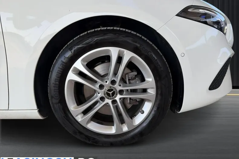 Mercedes-Benz A 200 (Clasa A) din 2025 cu 17.100 km - oferta MER256348 - foto 15