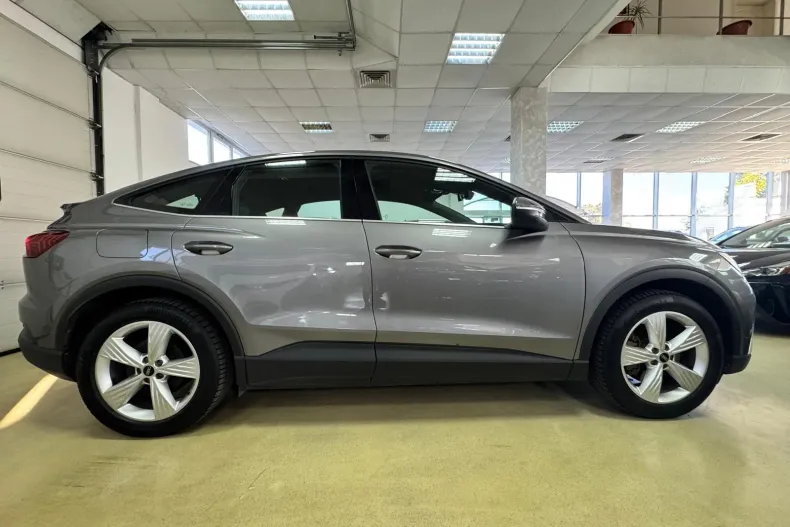 Audi Q4 din 2022 cu 140.821 km - oferta AUD256353 - foto 7