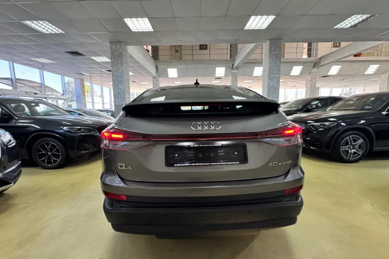Audi Q4 din 2022 cu 140.821 km - oferta AUD256353 - foto 9