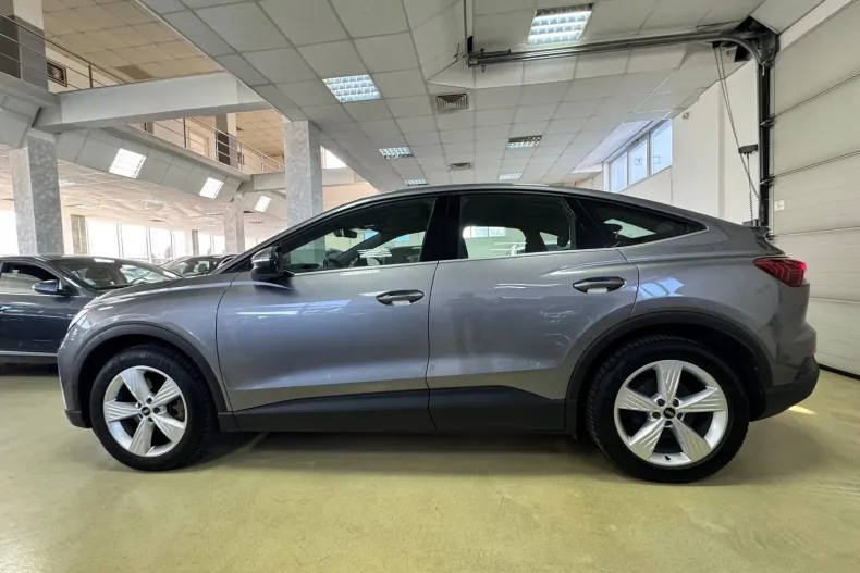 Audi Q4 din 2022 cu 140.821 km - oferta AUD256353 - foto 11