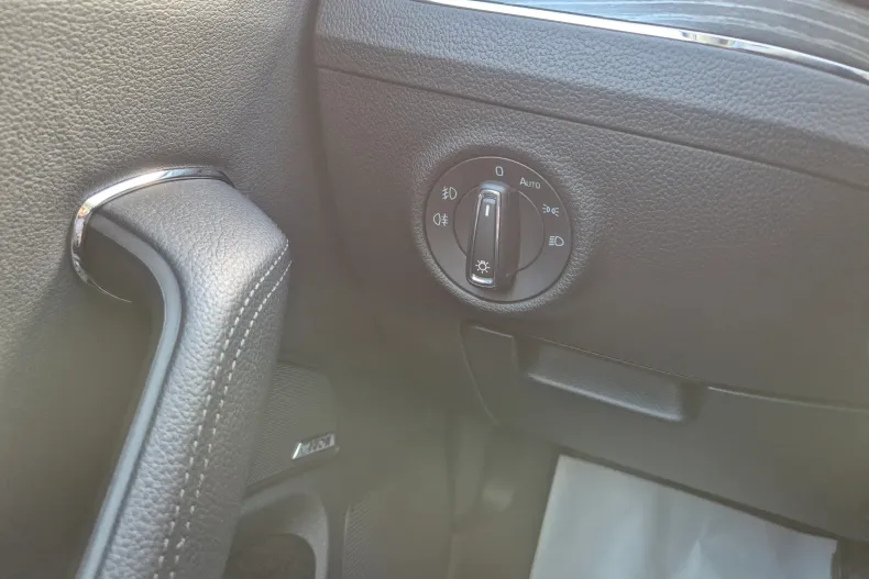 Skoda Superb din 2021 cu 160.045 km - oferta SKO256358 - foto 14
