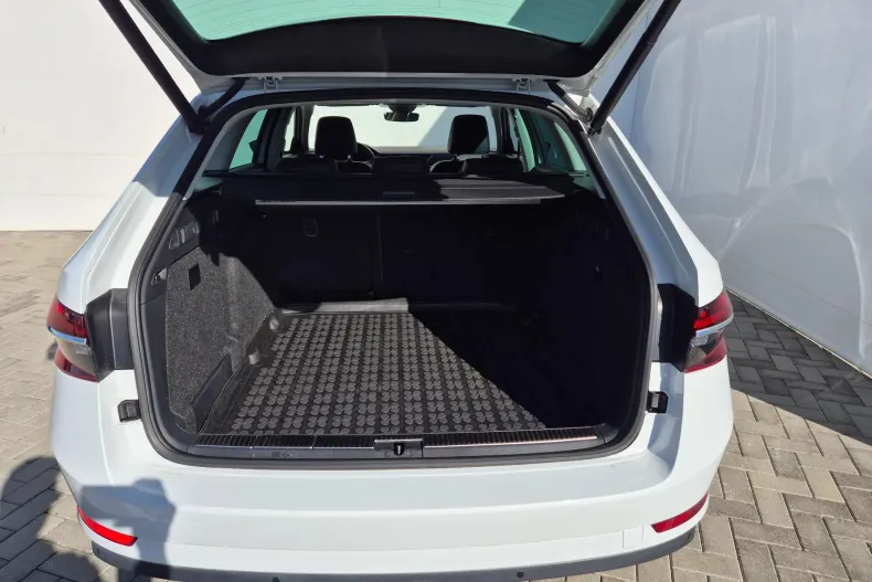 Skoda Superb din 2021 cu 160.045 km - oferta SKO256358 - foto 28