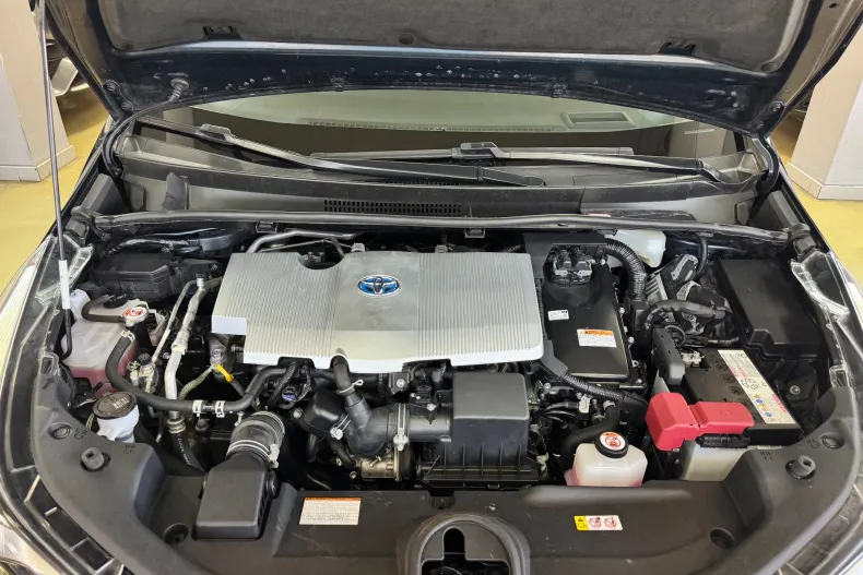 Toyota Prius din 2022 cu 150.800 km - oferta TOY256359 - foto 37