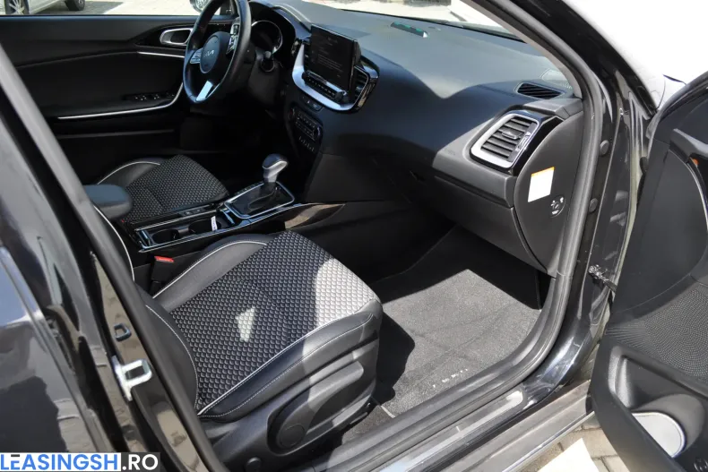 Kia XCeed din 2022 cu 60.030 km - oferta KIA256367 - foto 26