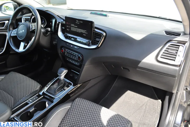 Kia XCeed din 2022 cu 60.030 km - oferta KIA256367 - foto 27