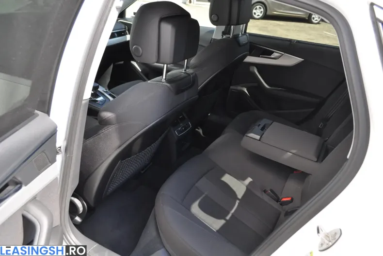 Audi A4 din 2020 cu 100.139 km - oferta AUD256369 - foto 17