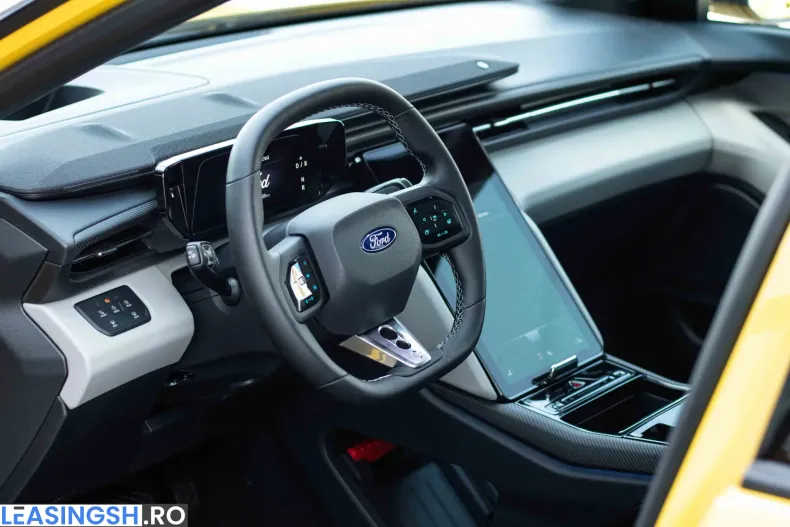 Ford Capri din 2025 cu 6.799 km - oferta FOR256372 - foto 11