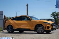 Ford Mustang Mach-E din 2022 cu 44.500 km - oferta FOR256375 - foto 6