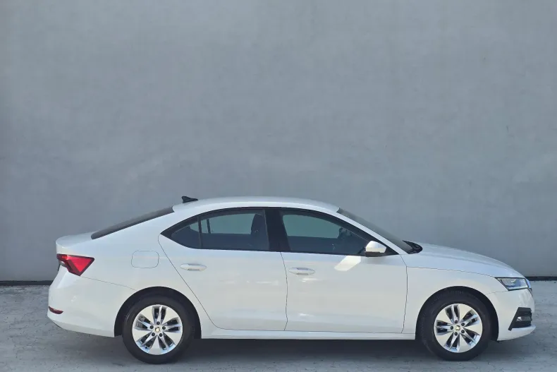 Skoda Octavia din 2023 cu 58.887 km - oferta SKO256381 - foto 6