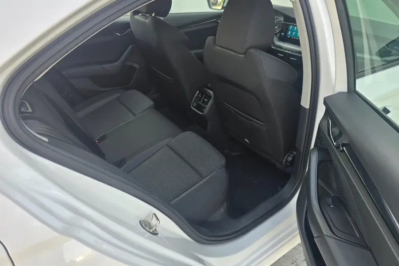 Skoda Octavia din 2023 cu 58.887 km - oferta SKO256381 - foto 23