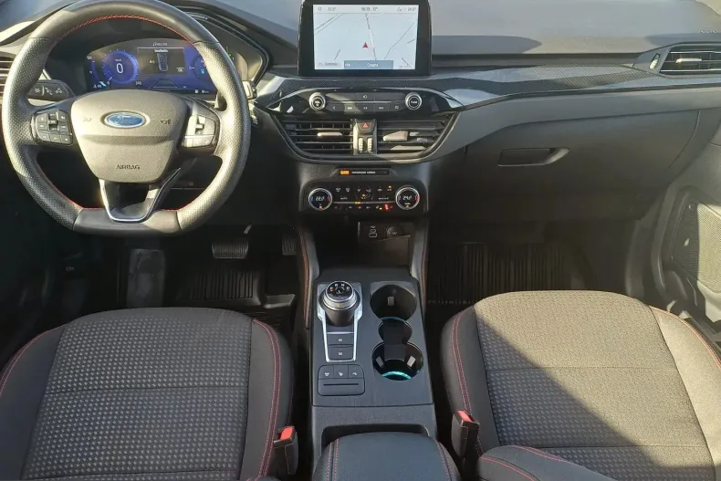 Ford Kuga din 2022 cu 58.695 km - oferta FOR256388 - foto 11