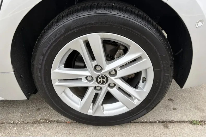 Toyota Corolla din 2021 cu 92.041 km - oferta TOY256390 - foto 26