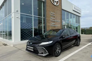 Toyota Camry din 2023 - oferta TOY256391