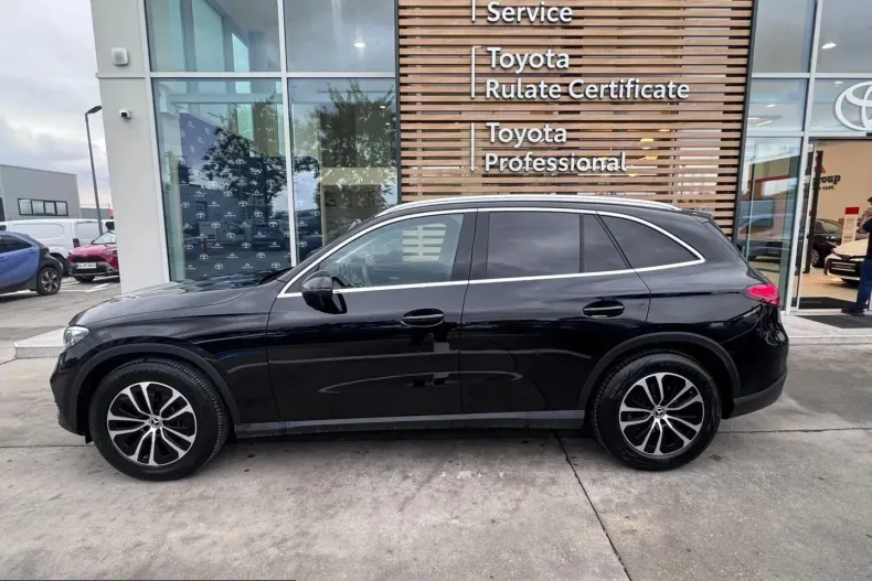 Mercedes-Benz GLC din 2023 cu 7.936 km - oferta MER256392 - foto 5
