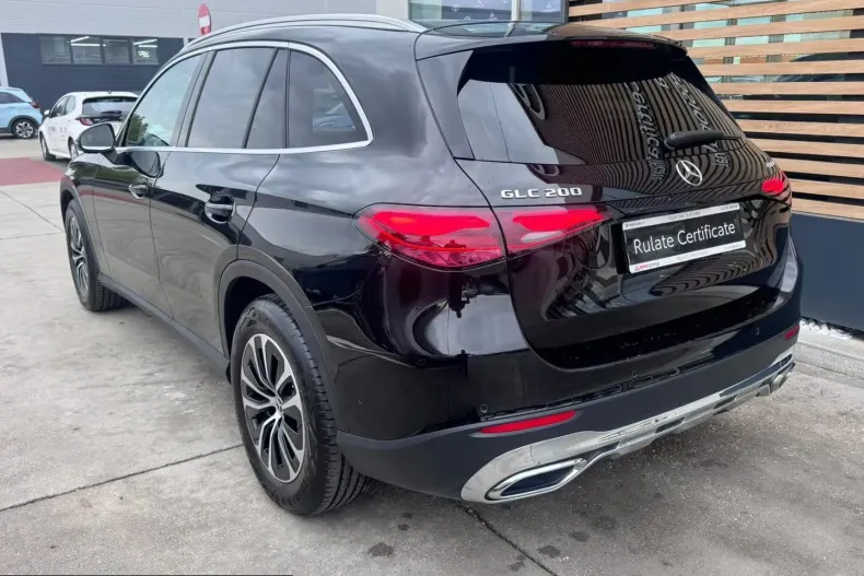 Mercedes-Benz GLC din 2023 cu 7.936 km - oferta MER256392 - foto 6