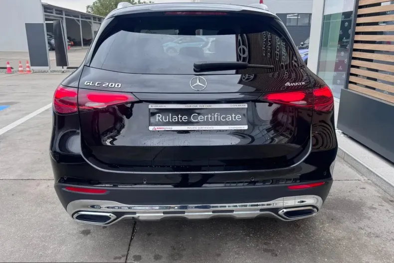 Mercedes-Benz GLC din 2023 cu 7.936 km - oferta MER256392 - foto 8