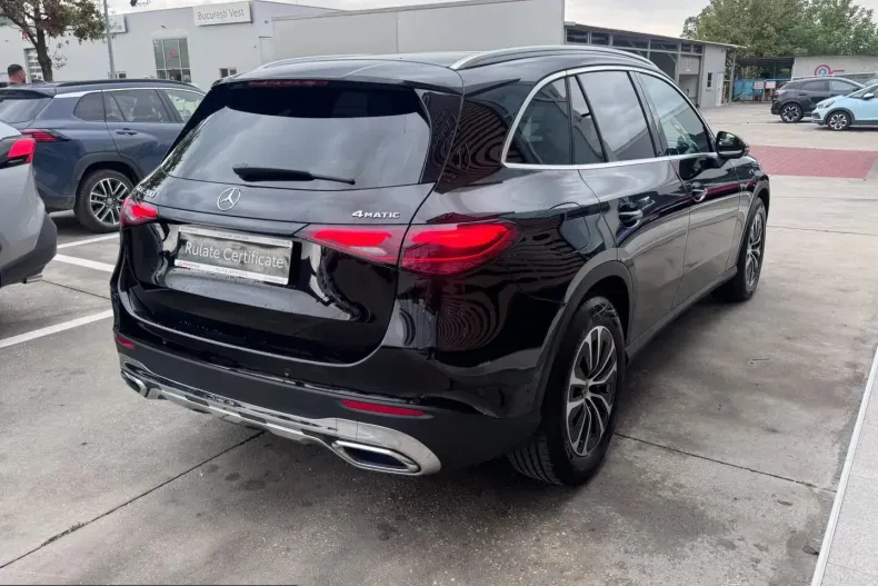 Mercedes-Benz GLC din 2023 cu 7.936 km - oferta MER256392 - foto 9