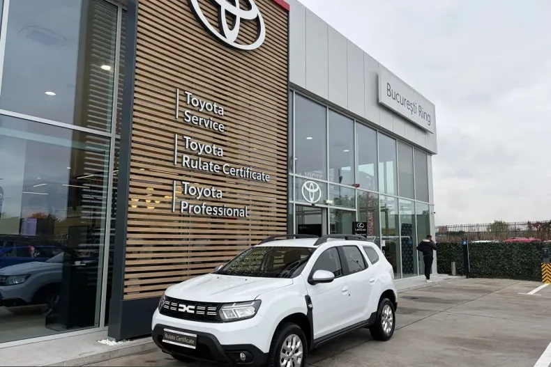 Dacia Duster din 2023 cu 57.788 km - oferta DAC256393 - foto 1