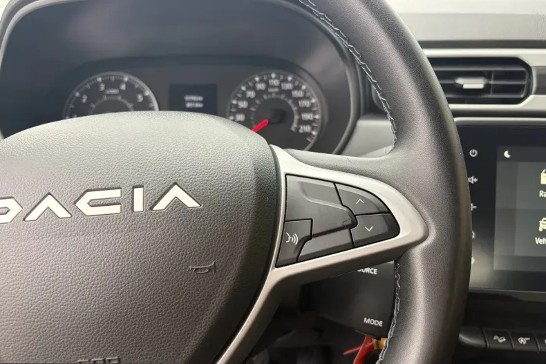 Dacia Duster din 2023 cu 57.788 km - oferta DAC256393 - foto 18