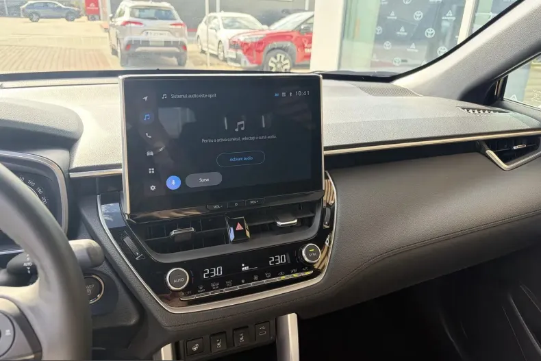 Toyota Corolla Cross din 2024 cu 21.354 km - oferta TOY256394 - foto 21
