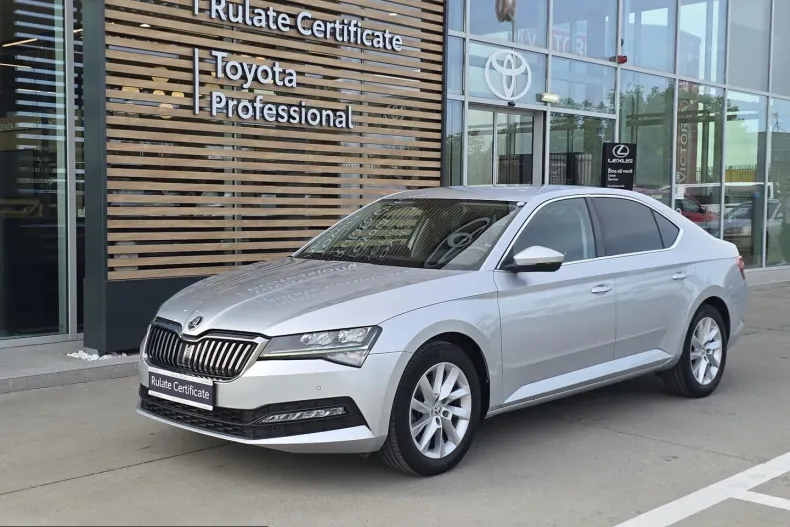 Skoda Superb din 2022 cu 50.373 km - oferta SKO256397 - foto 2