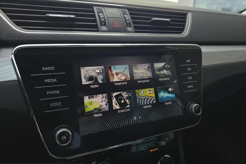 Skoda Superb din 2022 cu 50.373 km - oferta SKO256397 - foto 13