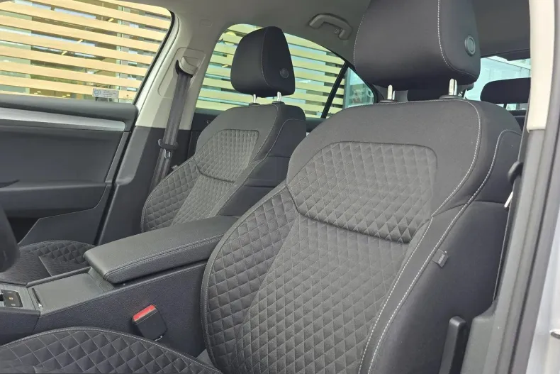 Skoda Superb din 2022 cu 50.373 km - oferta SKO256397 - foto 16