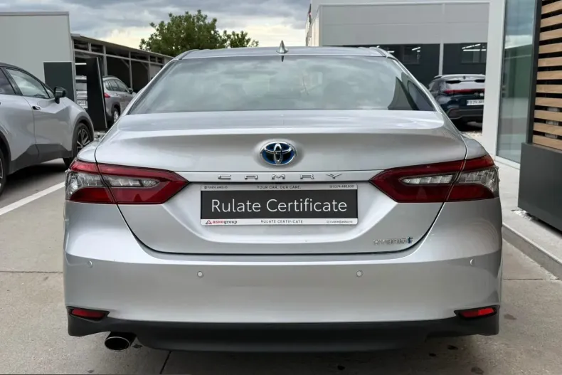 Toyota Camry din 2023 cu 49.077 km - oferta TOY256400 - foto 7