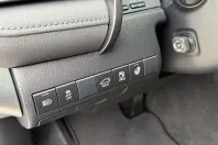 Toyota Camry din 2023 cu 49.077 km - oferta TOY256400 - foto 22