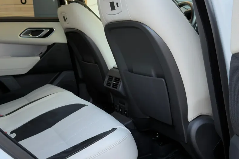 Land Rover Range Rover Velar din 2022 cu 61.407 km - oferta LAN256403 - foto 14