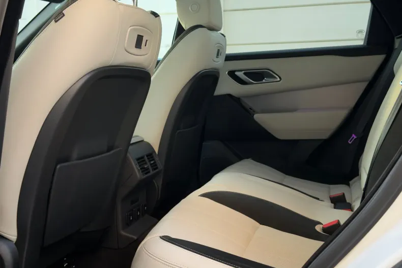 Land Rover Range Rover Velar din 2022 cu 61.407 km - oferta LAN256403 - foto 15
