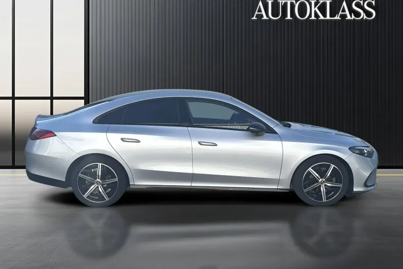 Mercedes-Benz CLA 180 (Clasa CLA) din 2025 cu 7.800 km - oferta MER256404 - foto 6