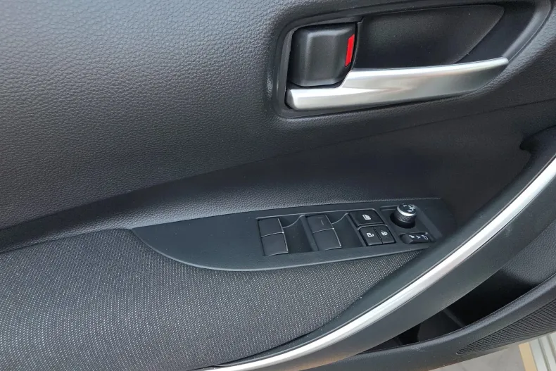 Toyota Corolla din 2026 cu 10 km - oferta TOY256409 - foto 11